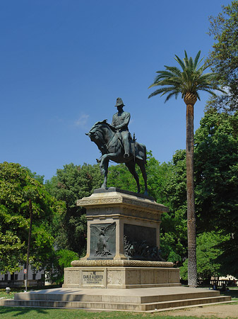 Foto Statue von Carlo Alberto