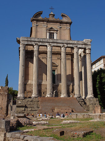 Tempel des Antoninus Pius und der Faustina