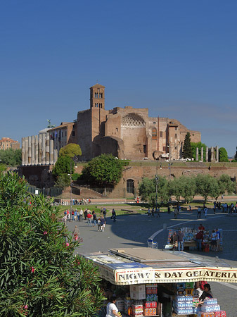 Imbiss am Forum Romanum