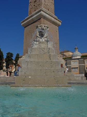 Foto Obelisk mit Wasser - Rom