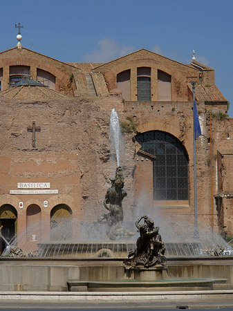 Najadenbrunnen Fotos