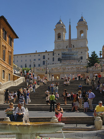 Fotos Kirche und Treppe