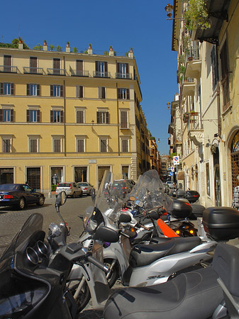 Fotos Mofas an der Piazza di Spagna | Rom