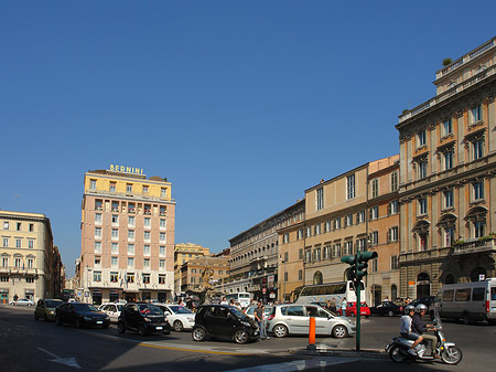 Piazza Barberini Fotos