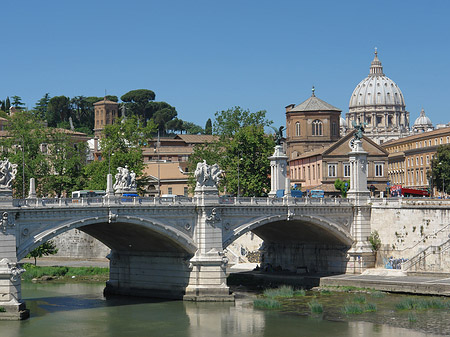 Ponte Vittorio Emanuele II Foto 