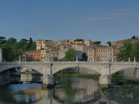 Blick zur Ponte Vittorio Emanuele II