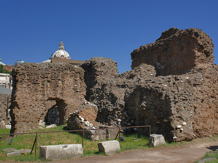 Tempel der Vesta Fotos