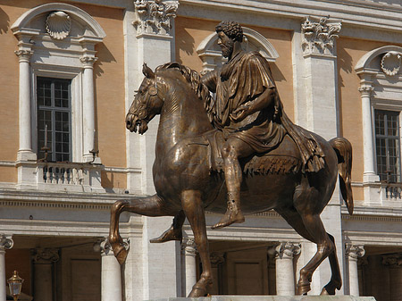 Marc Aurel Statue Foto 