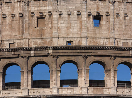 Fotos Fassade des Kolosseums | Rom