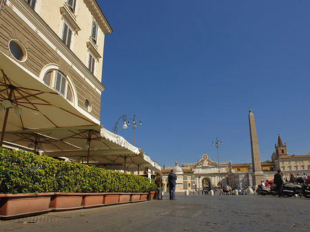 Foto Strasse zur Piaza del Popolo