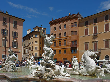 Neptunbrunnen Fotos