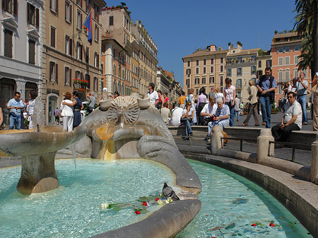 Fotos Barcaccia Brunnen | Rom