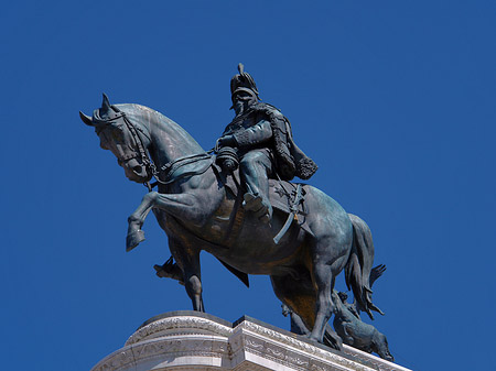 Foto Bronzestatue von Victor Emmanuel