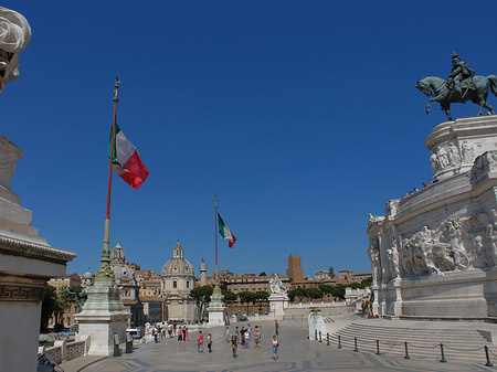 Foto Bronzestatue von Victor Emmanuel - Rom